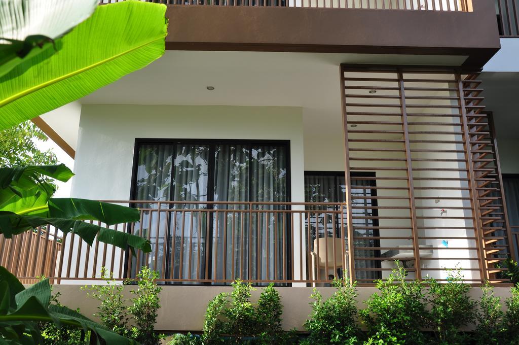 Dusit Naka Place Phuket Buitenkant foto