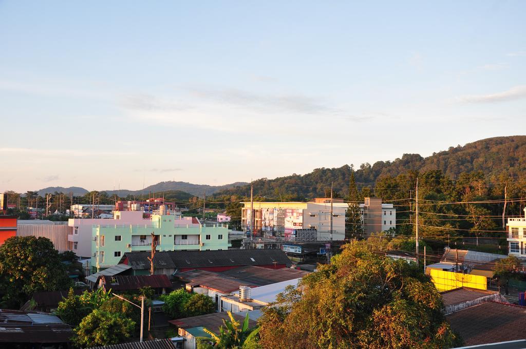 Dusit Naka Place Phuket Buitenkant foto