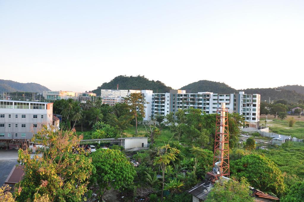 Dusit Naka Place Phuket Buitenkant foto