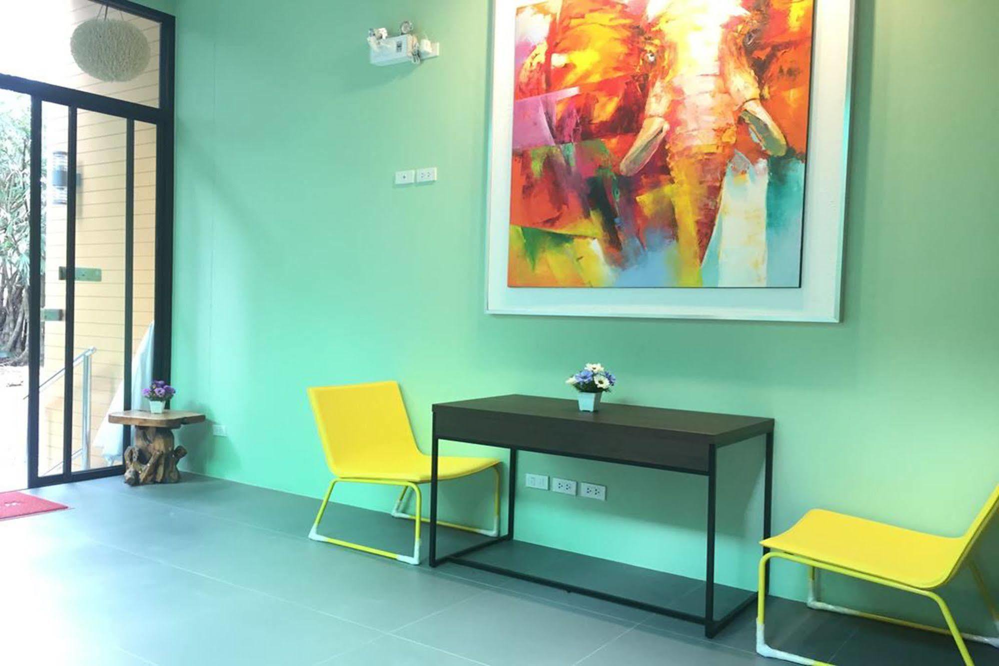 Dusit Naka Place Phuket Buitenkant foto