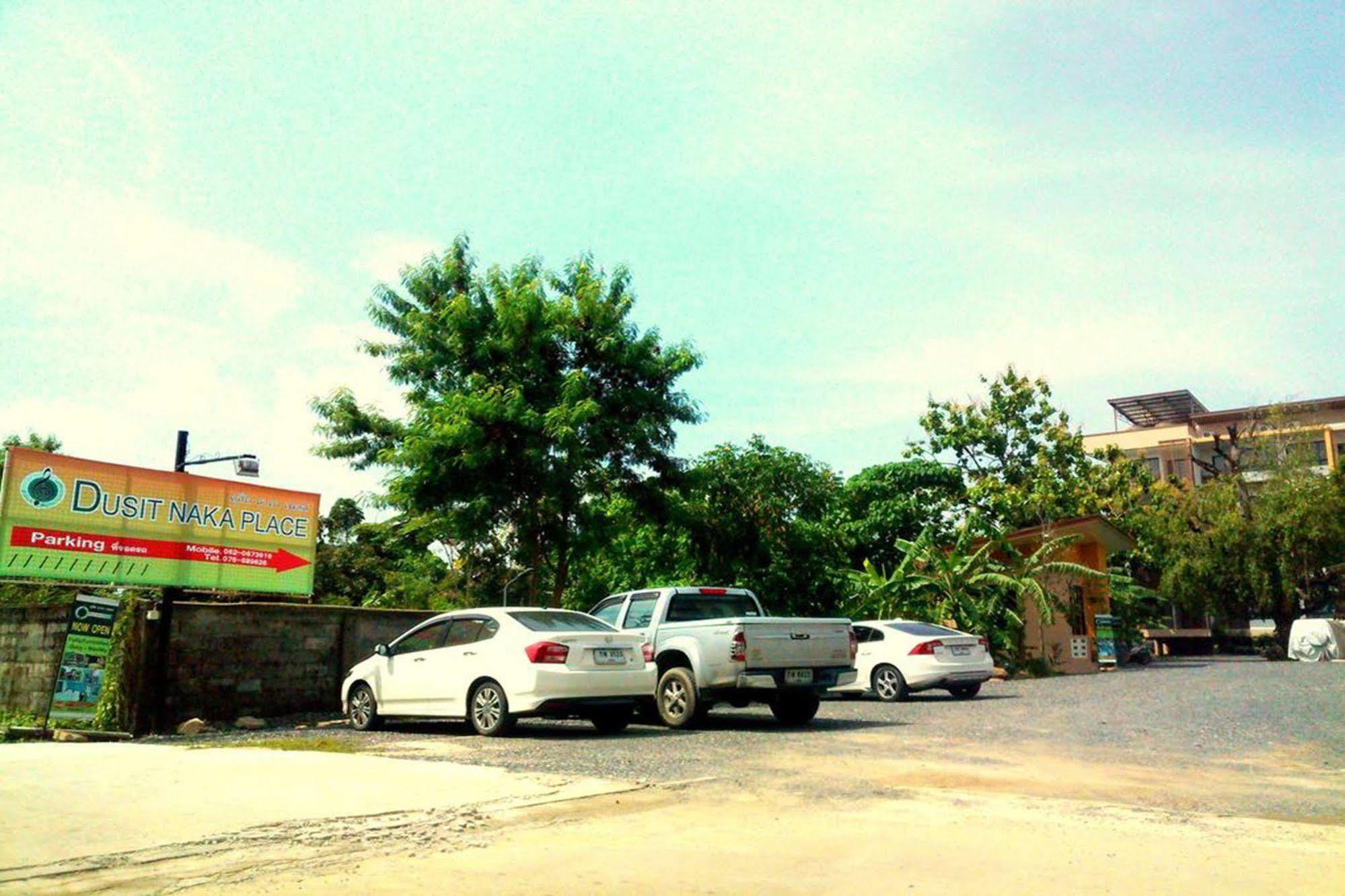 Dusit Naka Place Phuket Buitenkant foto